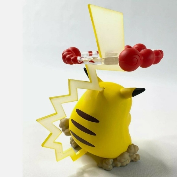 Pokémon Pikachu Celebrations 25th Anniversary VMAX Figure Collectibles - Picture 3 of 4